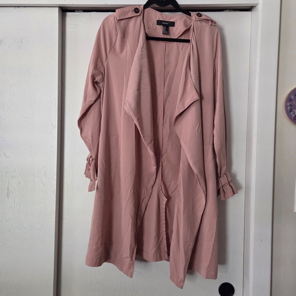 Forever 21 M Dusty Pink Lightweight Trench Coat Open Front Layering Over Shirt